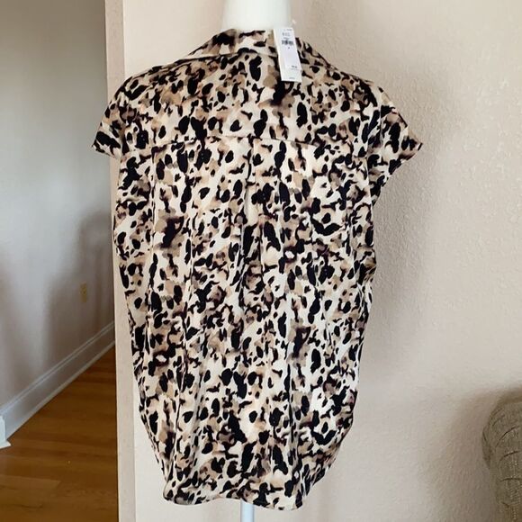 Banana Republic Blouse    - Picture 5 of 10